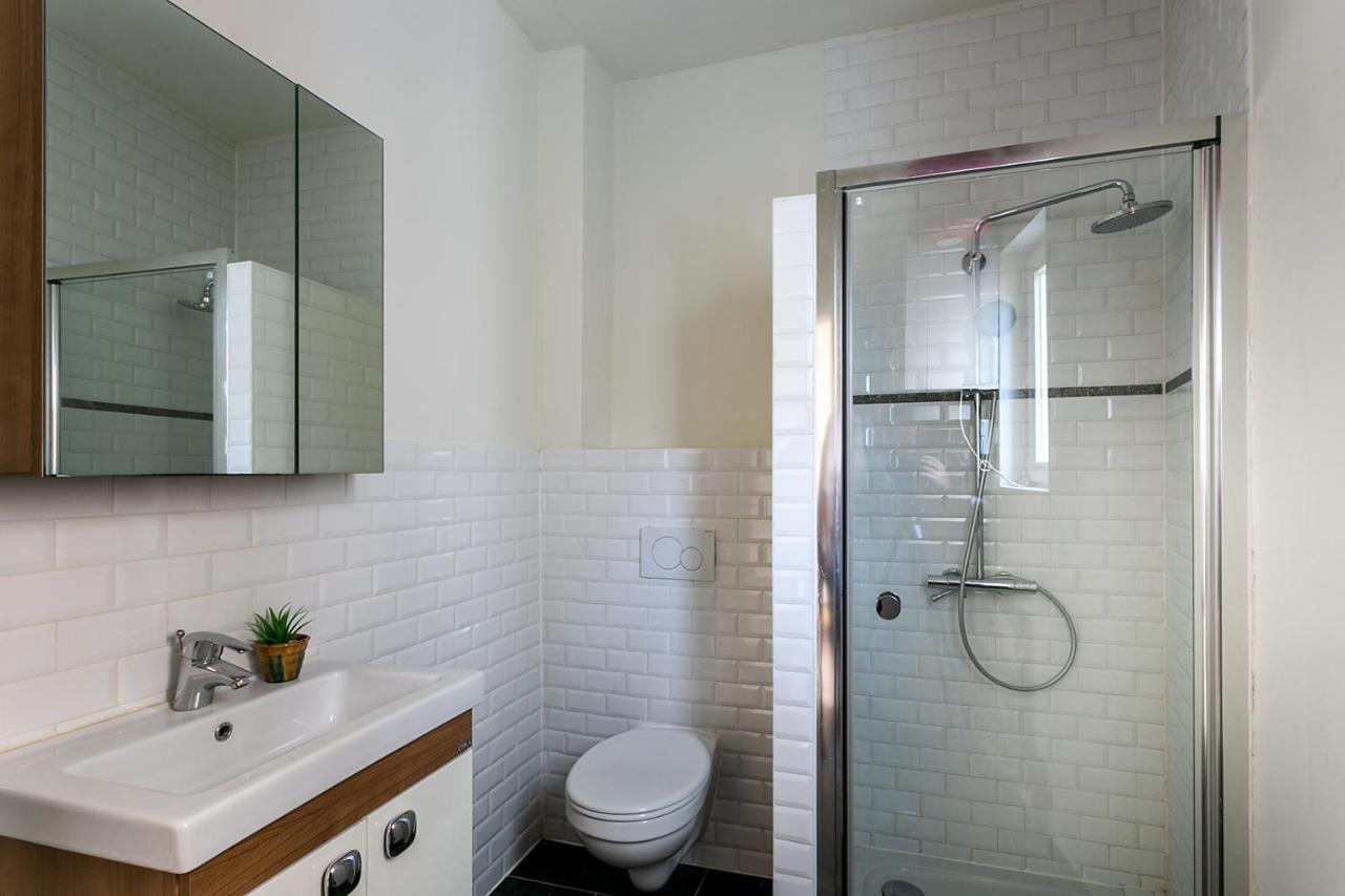 Nice Furnished Appartement Aaa- Location Антверпен Экстерьер фото